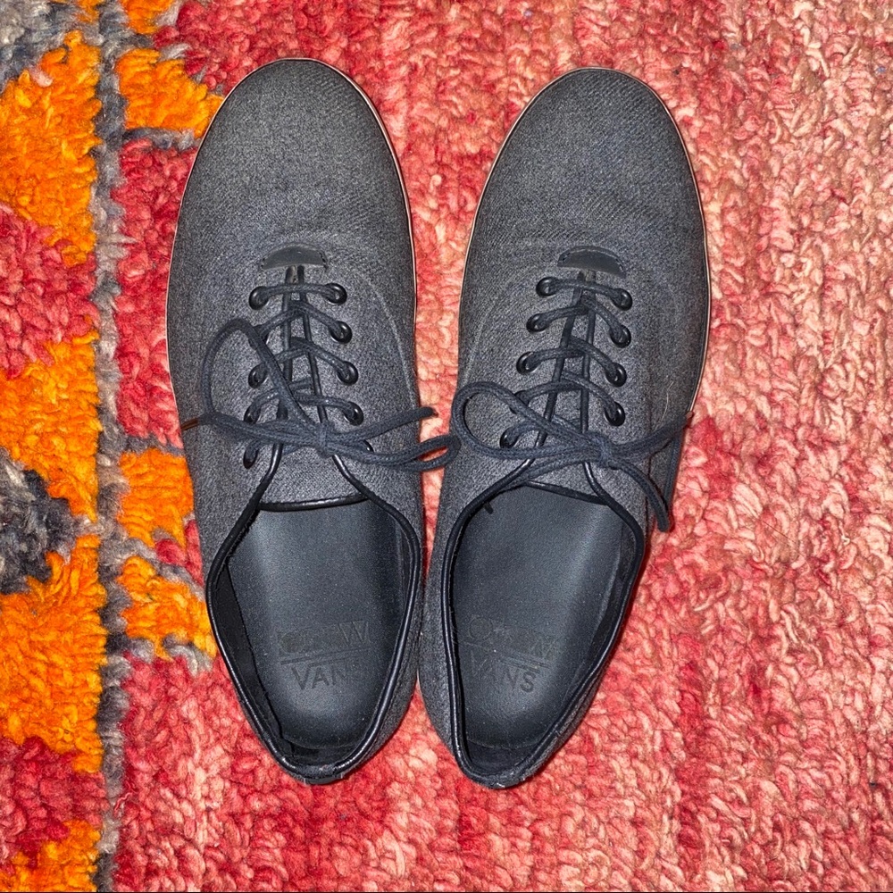 Vans - Picture 4 of 8